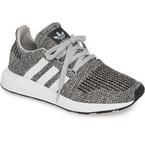 Kids Adidas Swift Run Sneaker Grey/White Size 9